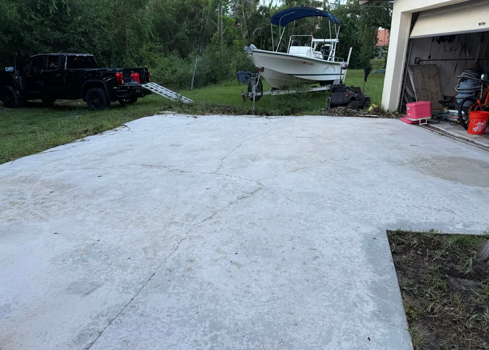 Uniformly clean, light concrete driveway